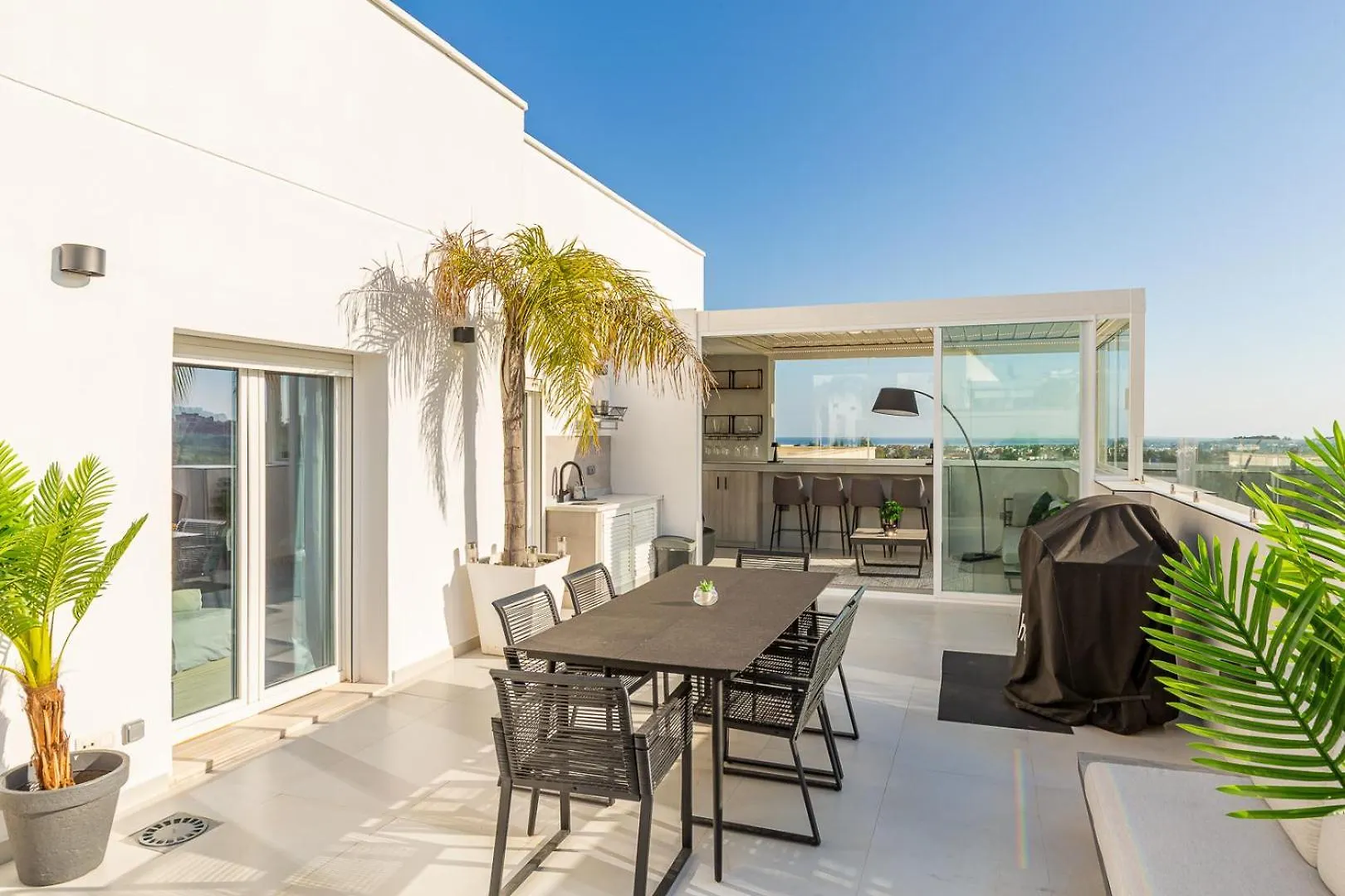 Holiday Penthouse In Puerto Banus Marbella